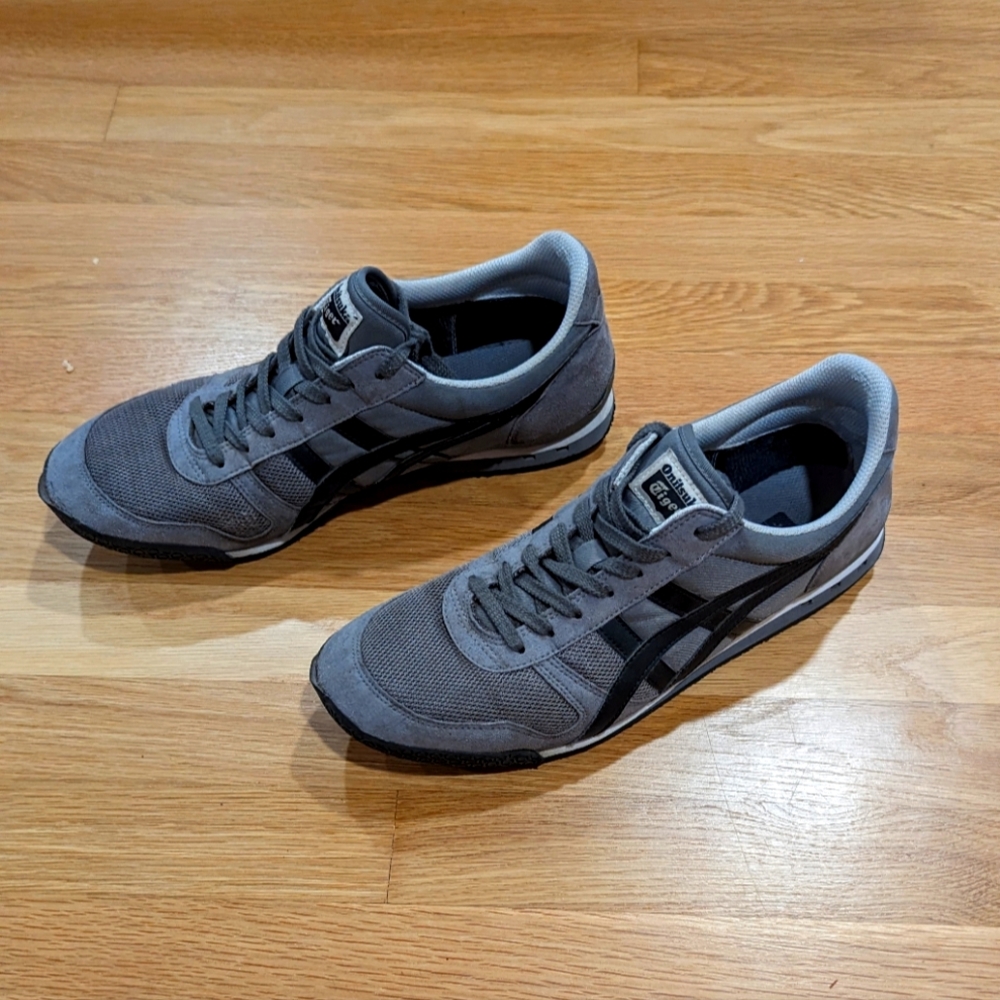 Onitsuka Tiger Ultimate 81